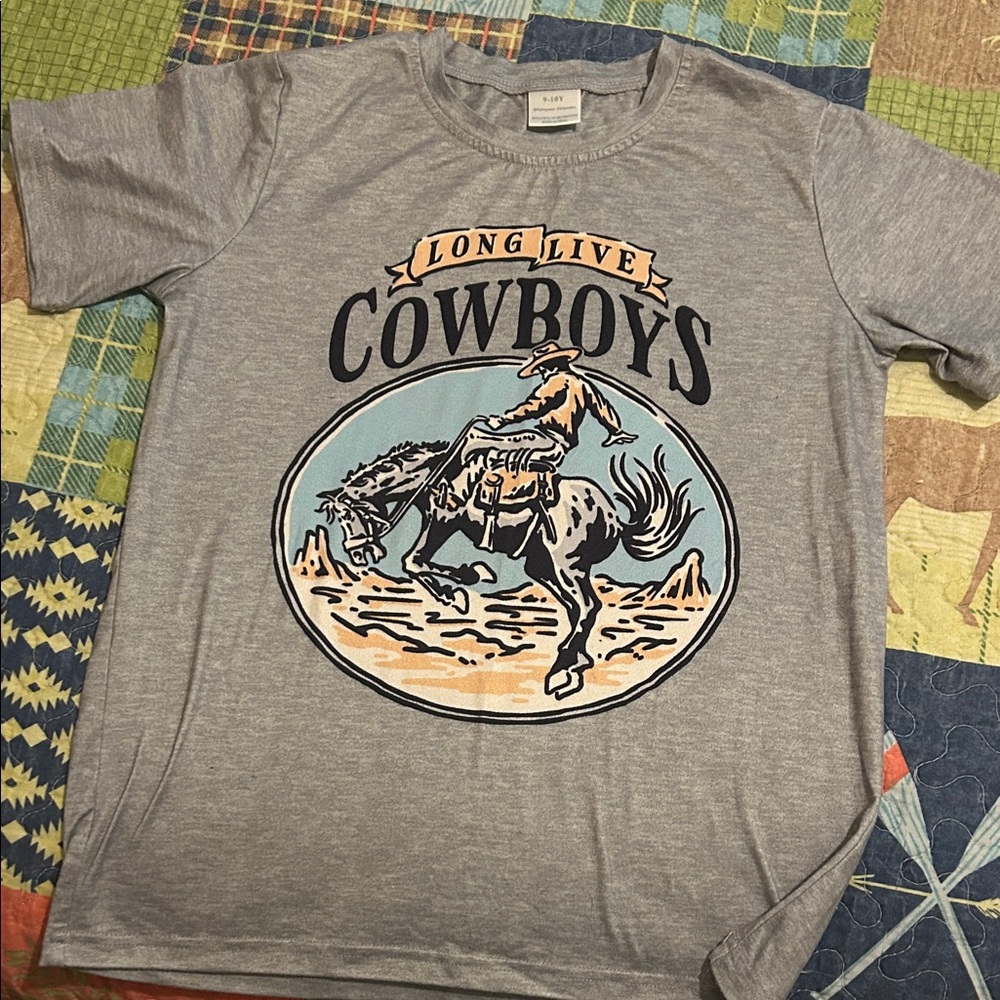 Gray Cowboy Graphic T-Shirt